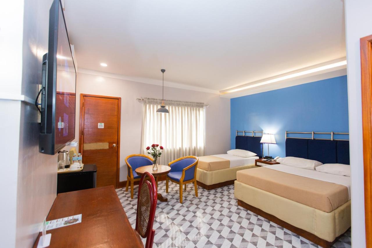 Hotel Valencia Екстериор снимка