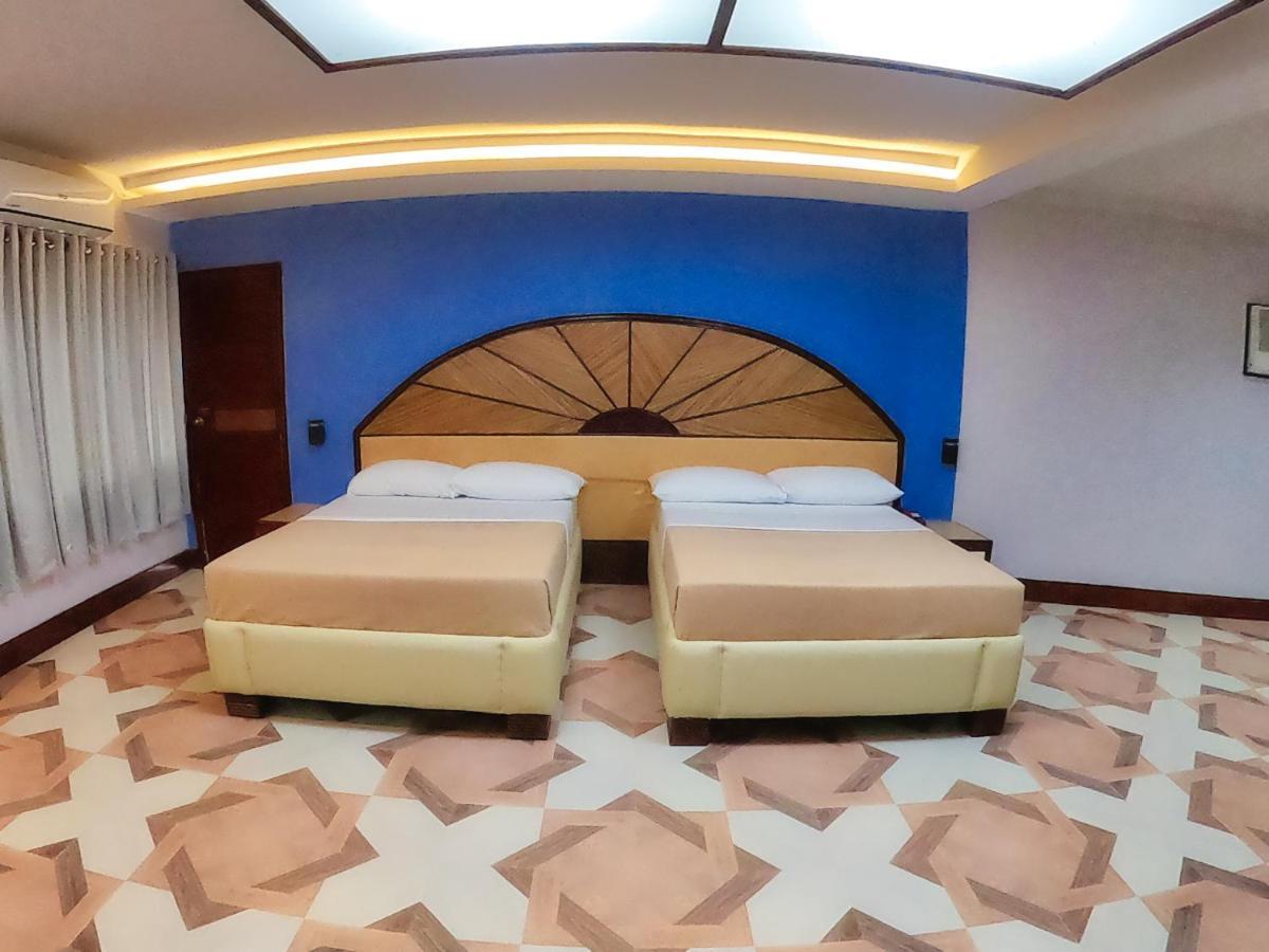 Hotel Valencia Екстериор снимка